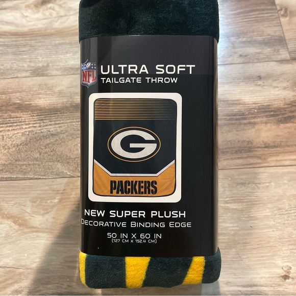 New NFL Green Bay Packers Throw Silk Touch Plush Soft Blanket Large 50”x60” - Picture 1 of 2